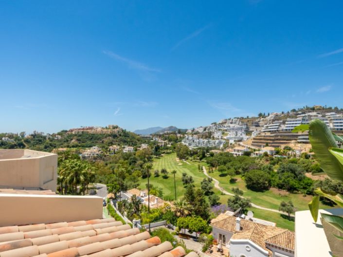 Image No.32-3 Bed Apartment for sale