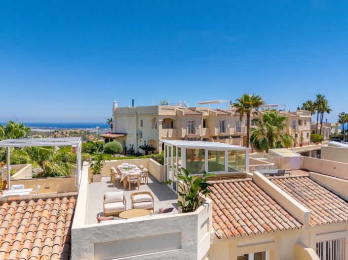Image No.33-3 Bed Apartment for sale