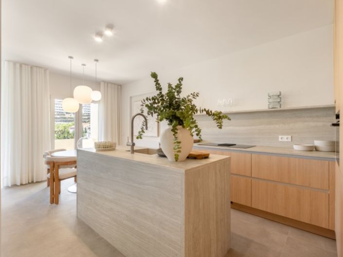 Image No.6-3 Bed Apartment for sale