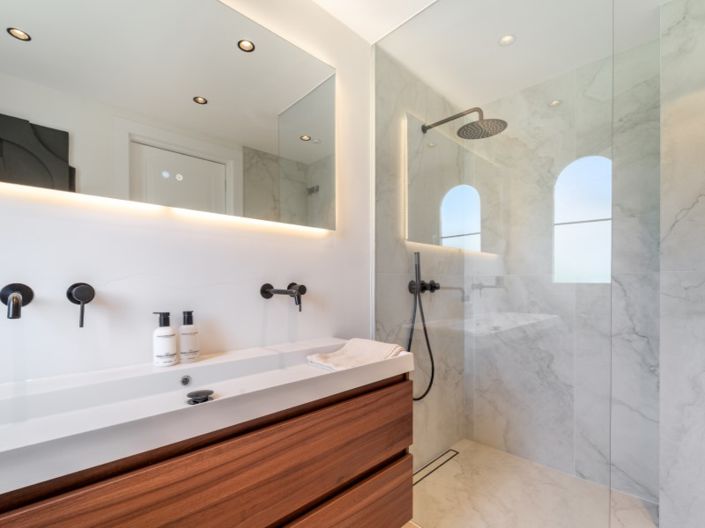 Image No.19-3 Bed Apartment for sale