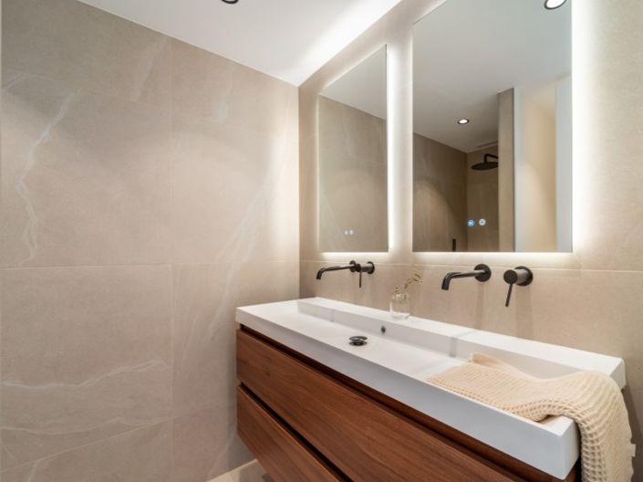 Image No.29-3 Bed Apartment for sale