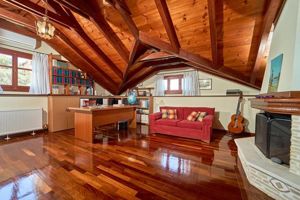 Image No.17-6 Bed Villa for sale