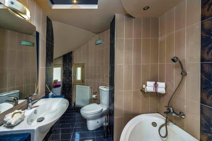 Image No.21-3 Bed Villa for sale