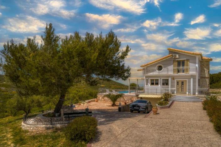 Image No.24-3 Bed Villa for sale