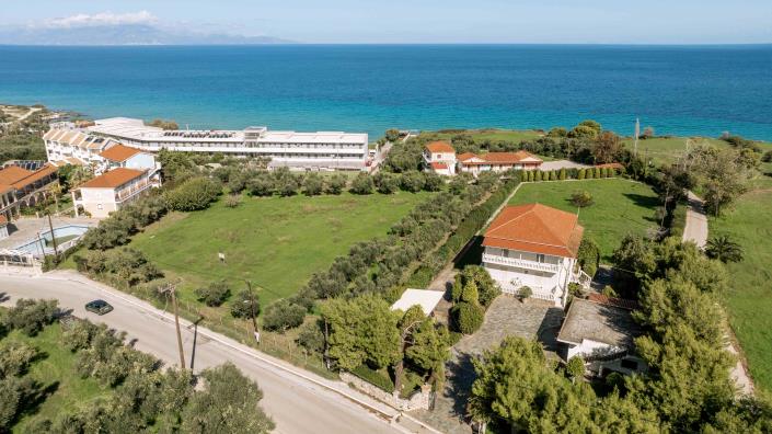 Image No.4-4 Bed House for sale