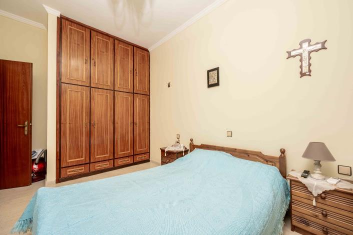 Image No.49-4 Bed House for sale