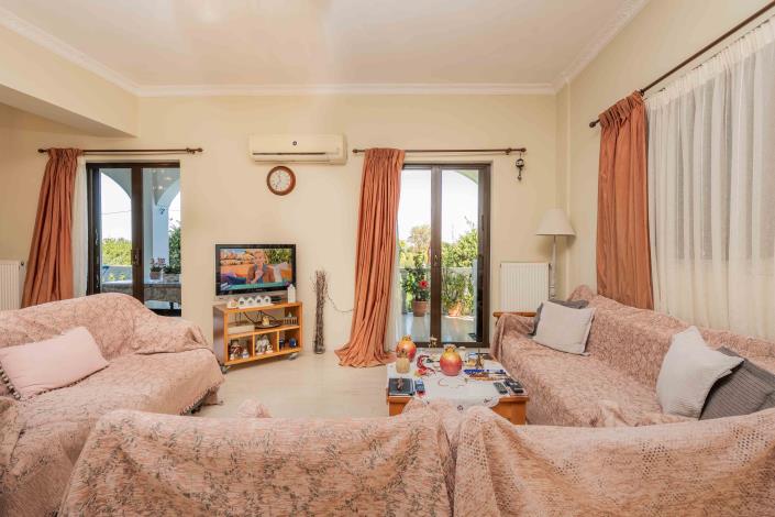 Image No.54-4 Bed House for sale