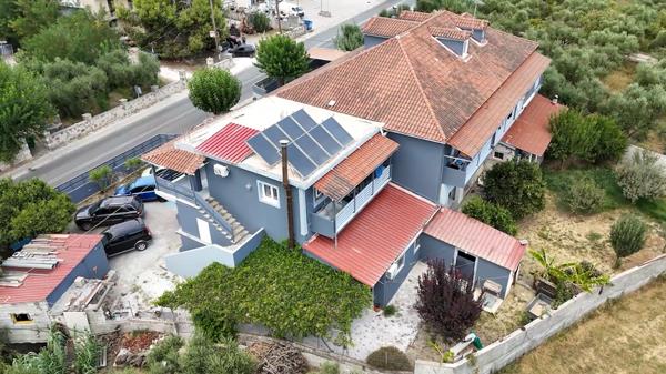 Image No.8-17 Bed House for sale