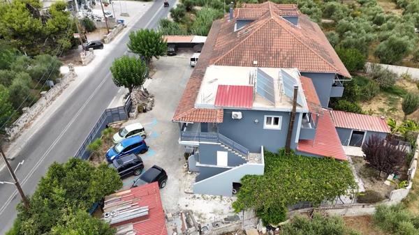 Image No.9-17 Bed House for sale