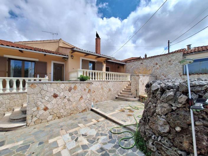 Image No.3-Maison de 4 chambres à vendre à Zante