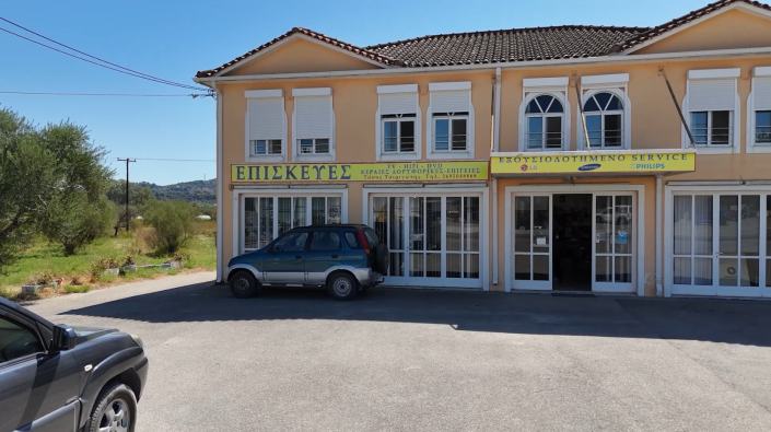 Image No.17-7 Bed Commercial for sale