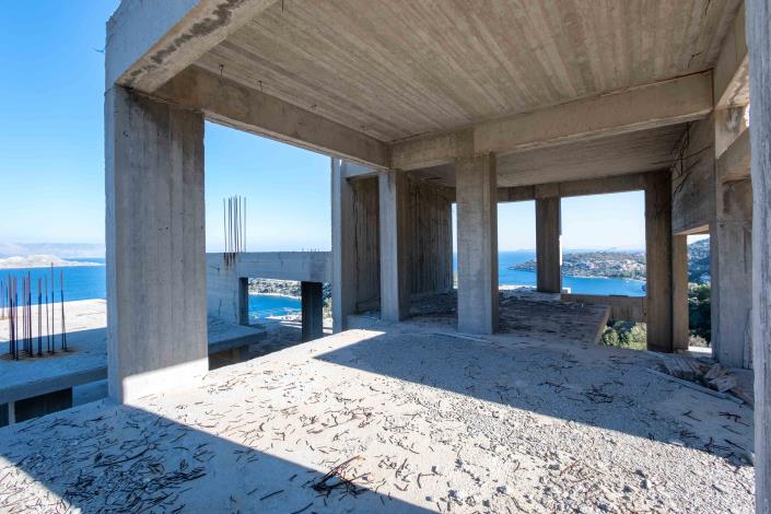 Image No.13-6 Bed Maisonette for sale