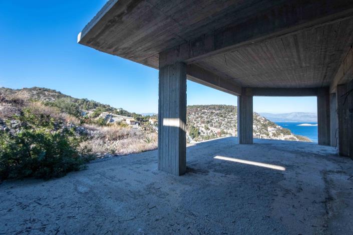 Image No.25-6 Bed Maisonette for sale