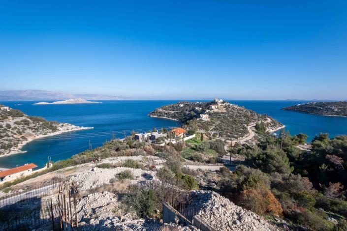 Image No.30-6 Bed Maisonette for sale