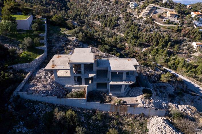 Image No.38-6 Bed Maisonette for sale