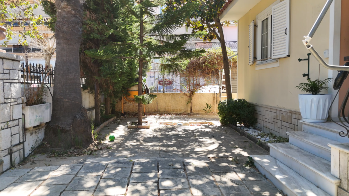 Image No.7-2 Bed House for sale