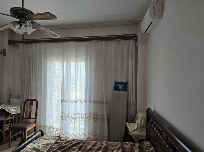 Image No.8-3 Bed House for sale