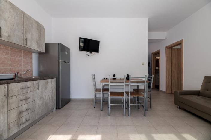 Image No.12-7 Bed House for sale