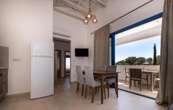 Image No.15-7 Bed House for sale