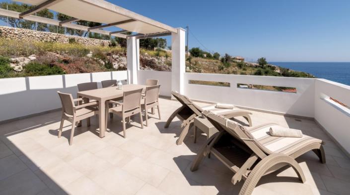 Image No.17-7 Bed House for sale