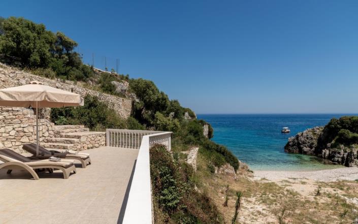 Image No.19-7 Bed House for sale