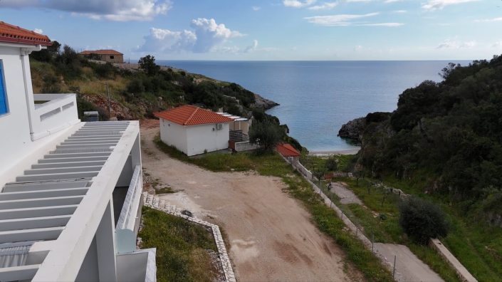 Image No.24-7 Bed House for sale