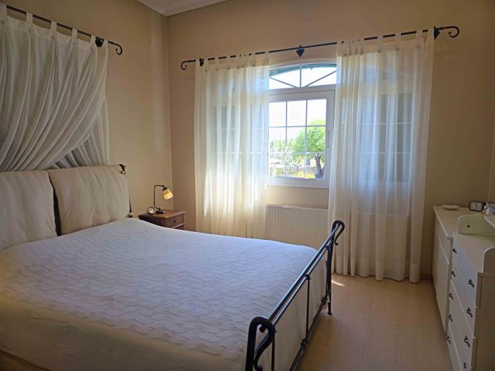 Image No.9-4 Bed Villa for sale