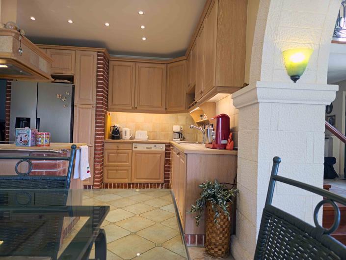 Image No.20-4 Bed Villa for sale