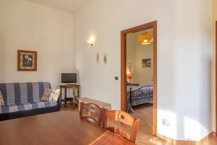 Image No.15-7 Bed Farmhouse for sale