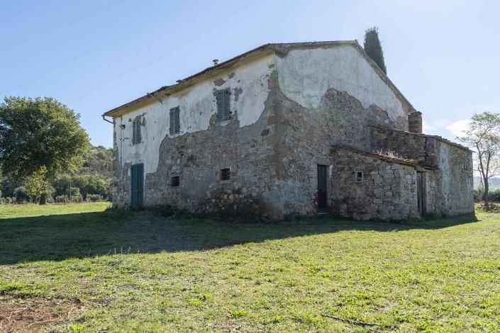 Image No.10-15 Bed Country Property for sale