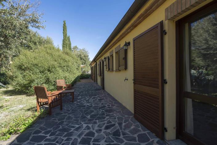 Image No.18-15 Bed Country Property for sale