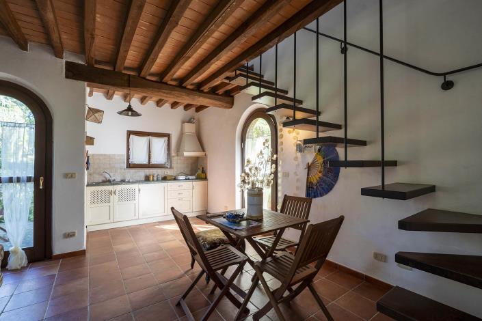 Image No.25-15 Bed Country Property for sale