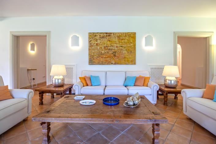 Image No.13-6 Bed Villa / Detached for sale