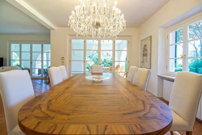 Image No.16-6 Bed Villa / Detached for sale