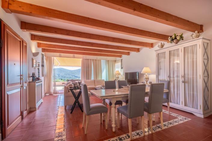 Image No.6-4 Bed Villa / Detached for sale