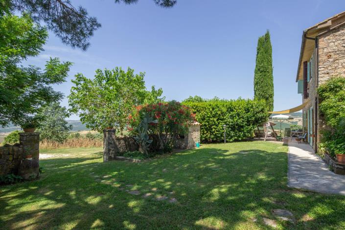 Image No.12-Ferme de 8 chambres à vendre à Manciano