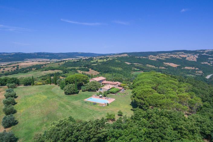 Image No.30-Ferme de 8 chambres à vendre à Manciano