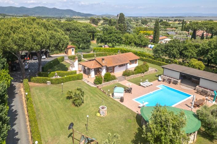 Image No.2-Villa / Détaché de 3 chambres à vendre à Castiglione della Pescaia