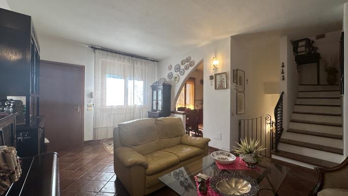 Image No.3-3 Bed Apartment for sale