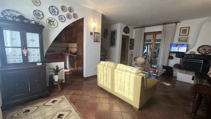 Image No.2-3 Bed Apartment for sale