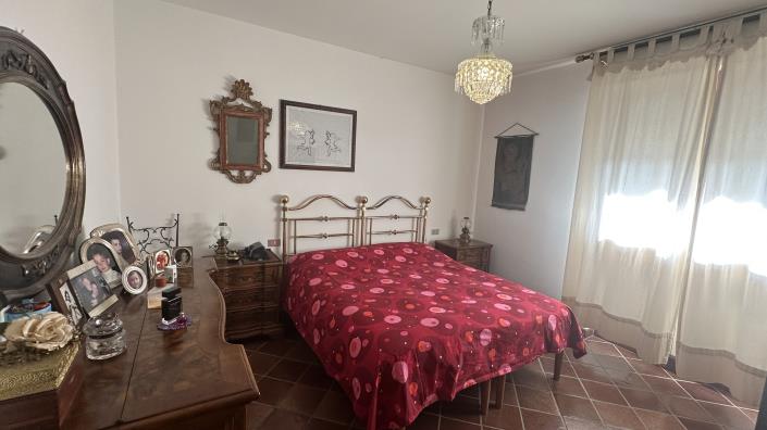 Image No.9-3 Bed Apartment for sale