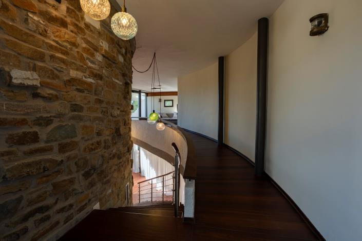 Image No.12-5 Bed Villa for sale