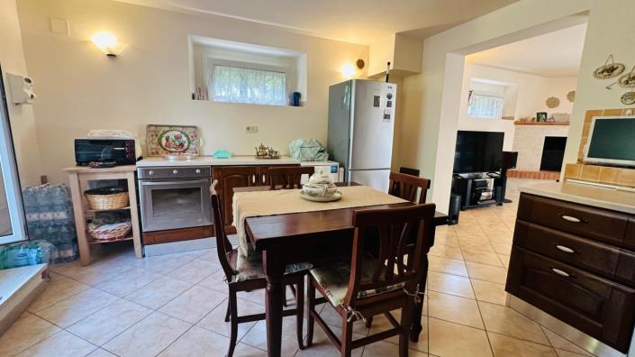 Image No.7-2 Bed Semi-Detached for sale