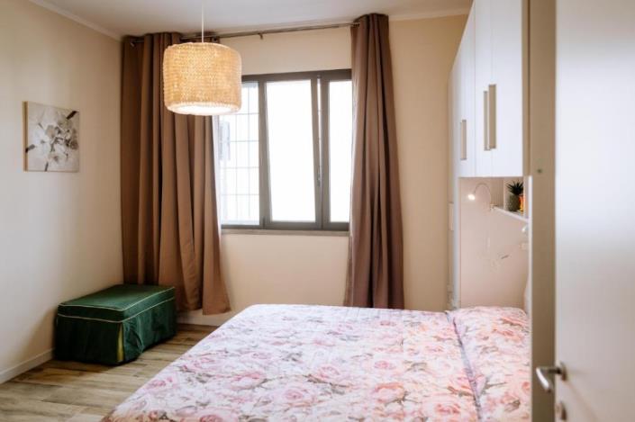 Image No.23-2 Bed Apartment for sale