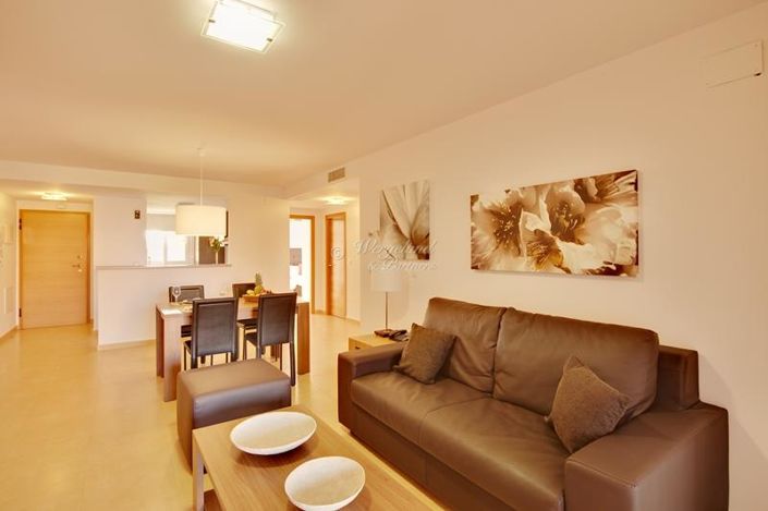 Image No.11-2 Bed Flat for sale