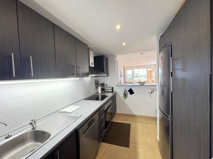 Image No.29-2 Bed Flat for sale