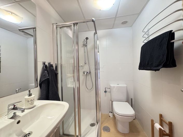 Image No.47-2 Bed Flat for sale