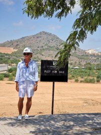 mona-plot-for-sale-staende-768x1024