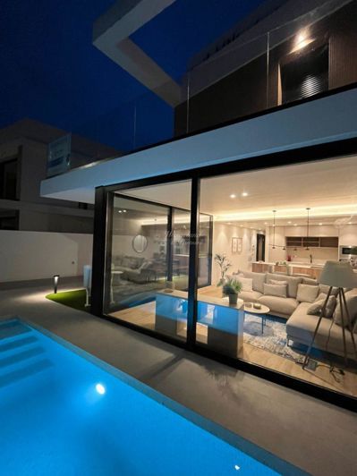 Image No.9-3 Bed Villa / Detached for sale