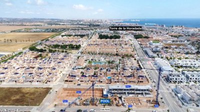 wop-torre-de-la-horadada-pm-plaza-villa-bilde